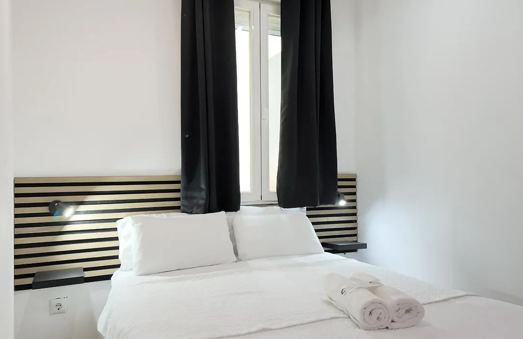 Apartamentos Day Madrid Callao II-1