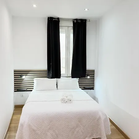 Apartamentos Day Madrid Callao II-2